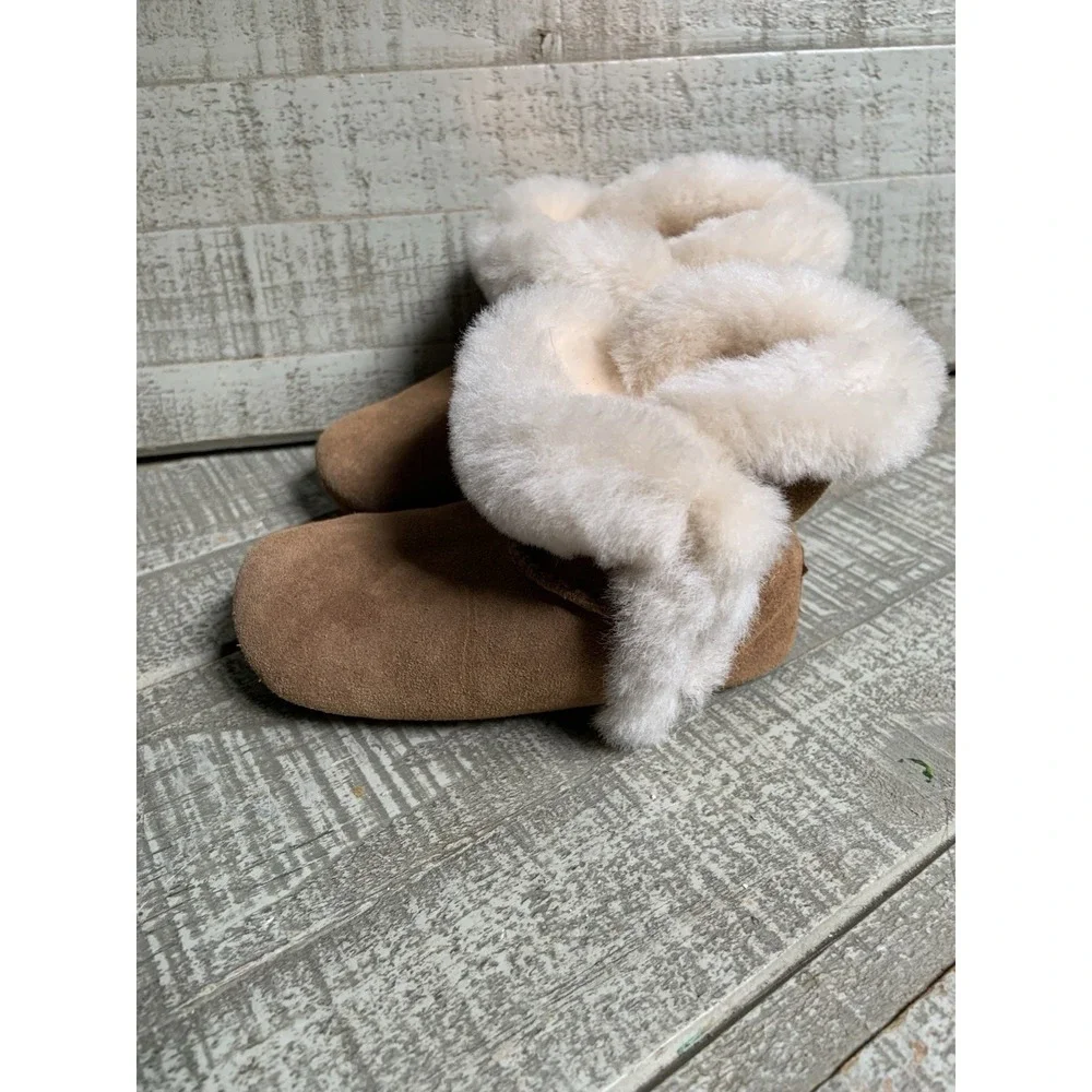 UGG Lassen Baby Bootie Brown Suede Fur Trim Slip On Lined Comfort 12-18 Months